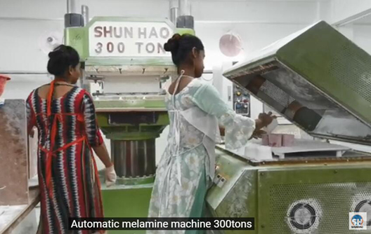 ¡Mayores ventas! Máquina automática de moldeo de vajilla de melamina de 300 toneladas